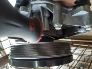 Engine from a Opel Insignia Sports Tourer 2.0 CDTI 16V 2018