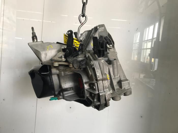 Getriebe van een Renault Clio V (RJAB) 1.0 TCe 100 12V 2024