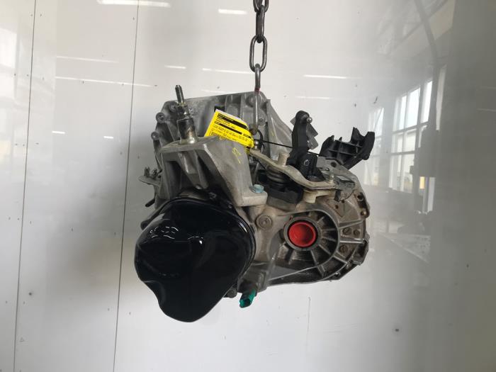Getriebe van een Renault Clio V (RJAB) 1.0 TCe 100 12V 2024