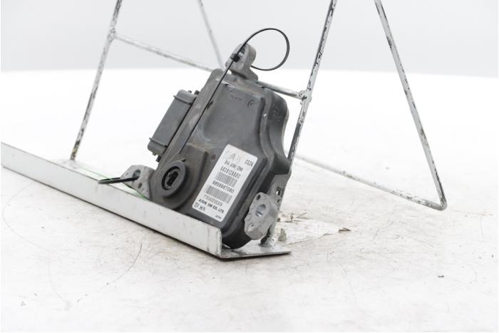 Automatic gearbox computer from a Opel Vivaro 2.0 Diesel 145 2024