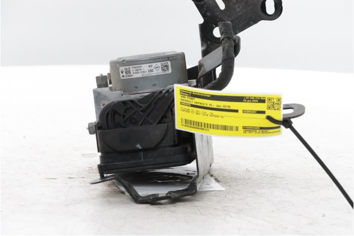 Gebrauchte ABS Pumpe Renault Espace (RFCJ) 1.6 Tce 200 Preis € 170,00 Margenregelung angeboten von Snuverink Autodemontage