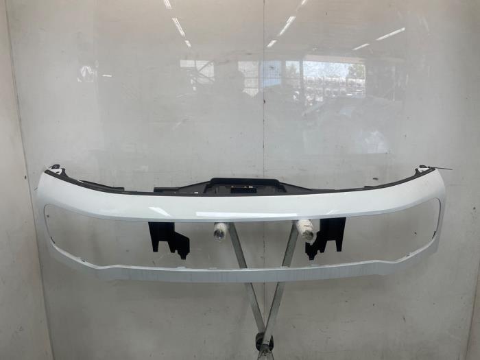 Używane Panel przedni Renault 4 E-Tech Electric 52 kWh Cena na żądanie oferowane przez Snuverink Autodemontage