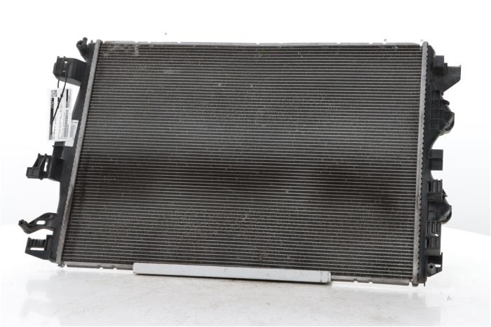 Usagé Radiateur Jeep Compass II (MP) 1.3 T4 150 16V Prix € 150,00 Règlement à la marge proposé par Snuverink Autodemontage