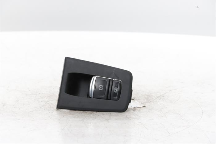 Gebrauchte Handbremse Schalter Renault Zoé (AG) R135 Preis auf Anfrage angeboten von Snuverink Autodemontage
