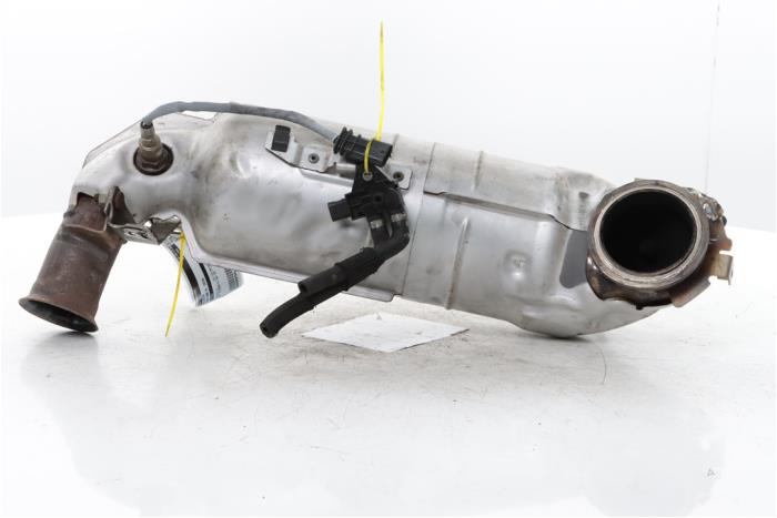 Gebrauchte Katalysator Peugeot 3008 II (M4/MC/MJ/MR) 1.2 12V e-THP PureTech 130 Preis € 750,00 Margenregelung angeboten von Snuverink Autodemontage