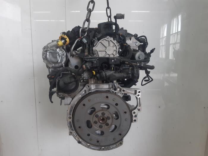Engine from a Peugeot 308 SW (F4/FC/FN/FR) 1.5 Blue HDi 130 16V 2024