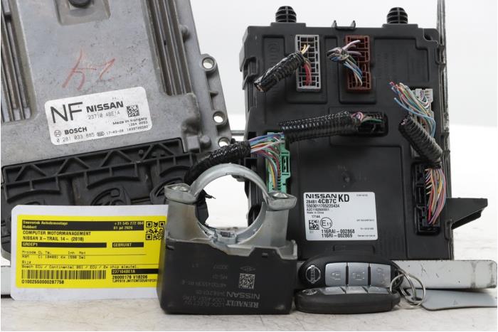Used Engine management computer Nissan X-Trail (T32) 1.6 Energy dCi All Mode Price € 350,00 Margin scheme offered by Snuverink Autodemontage
