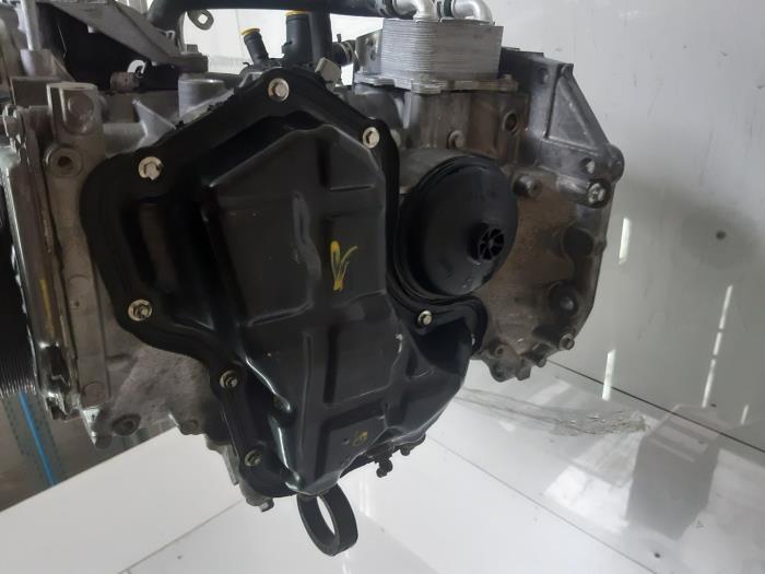 Engine from a Renault Scénic IV (RFAJ) 1.3 TCE 140 16V 2023