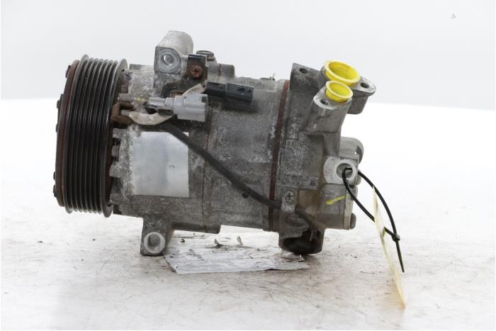 Gebrauchte Klimapumpe Renault Scénic III (JZ) 2.0 16V CVT Preis € 250,00 Margenregelung angeboten von Snuverink Autodemontage
