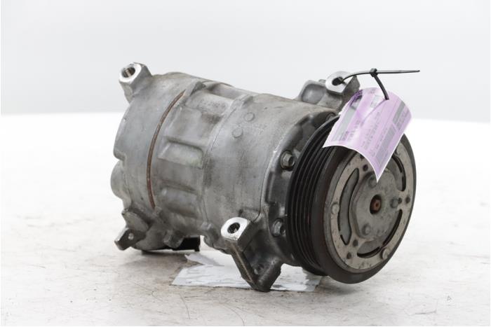 Klimapumpe van een Fiat 500X (334) 1.3 FireFly Turbo 150 16V 2022