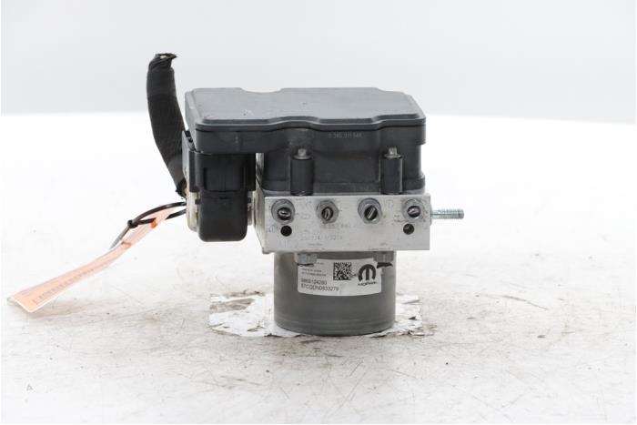 Begagnade ABS-pump Citroen C3 Aircross II (CG/CP) 1.2 PureTech 100 Pris € 250,00 Marginaltabell erbjuds av Snuverink Autodemontage