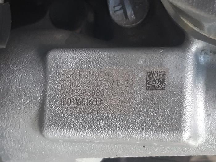 Motor van een Citroën Berlingo 1.6 Hdi 75 2015