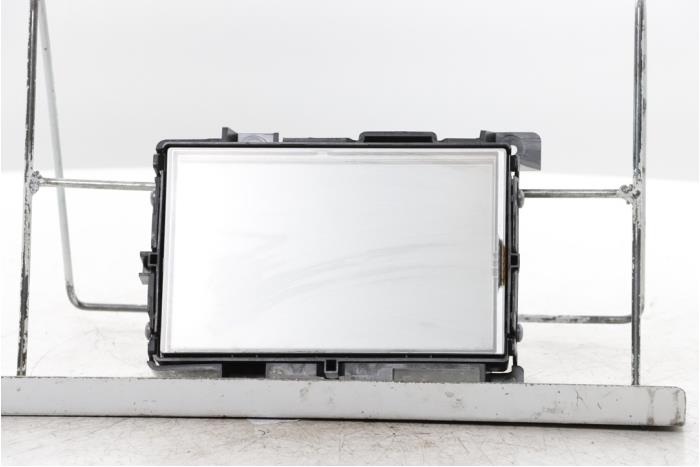 Begagnade Innerdisplay Renault Captur I (2R) 0.9 Energy TCE 12V Pris € 75,00 Marginaltabell erbjuds av Snuverink Autodemontage