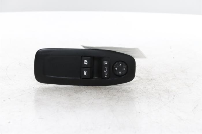 Usados Interruptor combinado de ventanillas Peugeot 208 I (CA/CC/CK/CL) 1.2 Vti 12V PureTech 82 Precio € 90,00 Norma de margen ofrecido por Snuverink Autodemontage