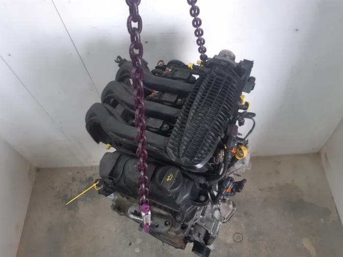 Engine from a Peugeot 208 I (CA/CC/CK/CL) 1.2 Vti 12V PureTech 82 2017