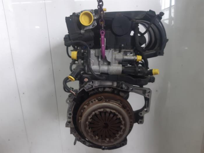 Engine from a Peugeot 208 I (CA/CC/CK/CL) 1.2 Vti 12V PureTech 82 2017