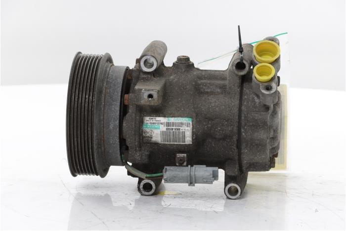 Usagé Pompe clim Renault Twingo II (CN) 1.2 16V GT TCE Prix sur demande proposé par Snuverink Autodemontage