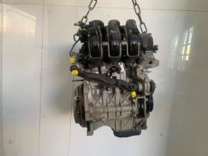 Engine from a Peugeot 208 II (UB/UH/UP) 1.2 Vti 12V PureTech 75 2022