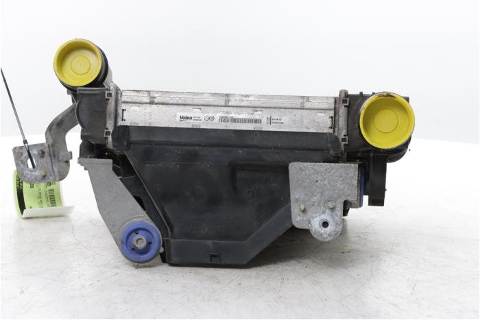 Usagé Intercooler Opel Combo Cargo 1.5 CDTI 100 Prix € 66,55 Prix TTC proposé par Snuverink Autodemontage
