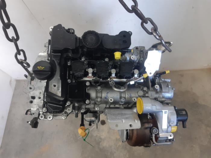 Engine from a Fiat 600 (365) 1.2 Hybrid 145 2026