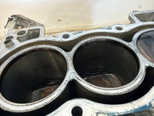 Engine crankcase from a Renault Clio V (RJAB) 1.0 SCe 65 12V 2021
