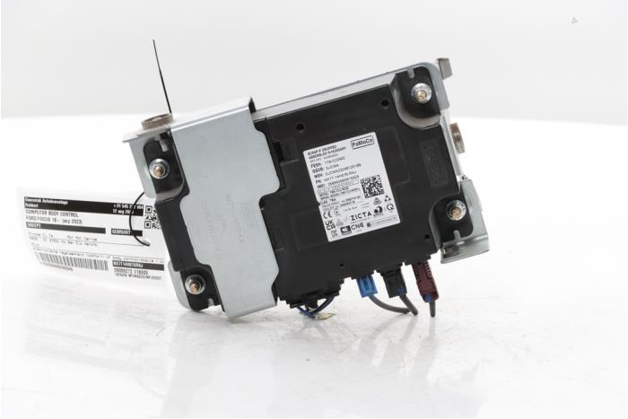Used Body control computer Ford Focus 4 1.0 EcoBoost 12V Hybrid 125 Price on request offered by Snuverink Autodemontage