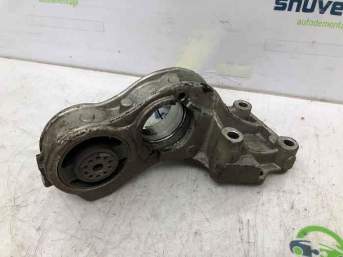Engine mount from a Peugeot 306 (7D) 1.6 2002