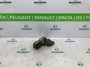 Usagé Support moteur Peugeot 306 (7D) 1.6 Prix € 20,01 Règlement à la marge proposé par Snuverink Autodemontage