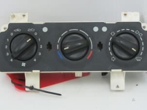 Usados Panel de control de calefacción Citroen Xsara Coupé (N0) 1.9 TD X Precio € 40,00 Norma de margen ofrecido por Snuverink Autodemontage