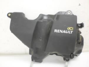 Gebrauchte Motor Schutzblech Renault Twingo II (CN) 1.5 dCi 90 FAP Preis auf Anfrage angeboten von Snuverink Autodemontage