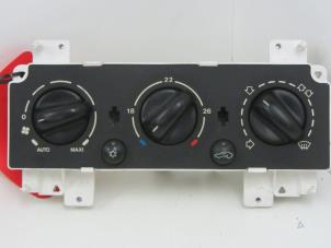 Usados Panel de control de calefacción Citroen Xsara (N1) 1.6i Precio € 40,00 Norma de margen ofrecido por Snuverink Autodemontage