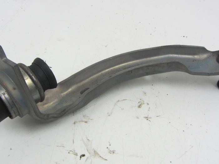 Front torque rod, left from a Renault Clio III (BR/CR) 1.5 dCi 75 FAP 2012