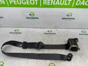 Gebrauchte Sicherheitsgurt links vorne Renault Kangoo (KC) 1.4 Preis € 75,00 Margenregelung angeboten von Snuverink Autodemontage