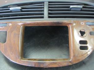 Used Dashboard vent Peugeot 607 (9D/U) 2.2 HDi 16V FAP Price on request offered by Snuverink Autodemontage
