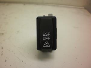 Used ESP switch Renault Espace (JK) 2.0 dCi 16V 150 FAP . Price on request offered by Snuverink Autodemontage