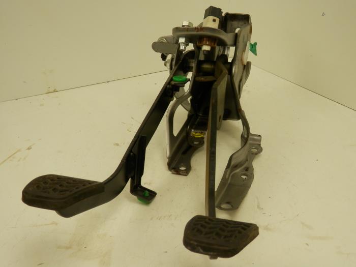 Clutch pedal Citroen C1 1.0 12V 47110OHO60