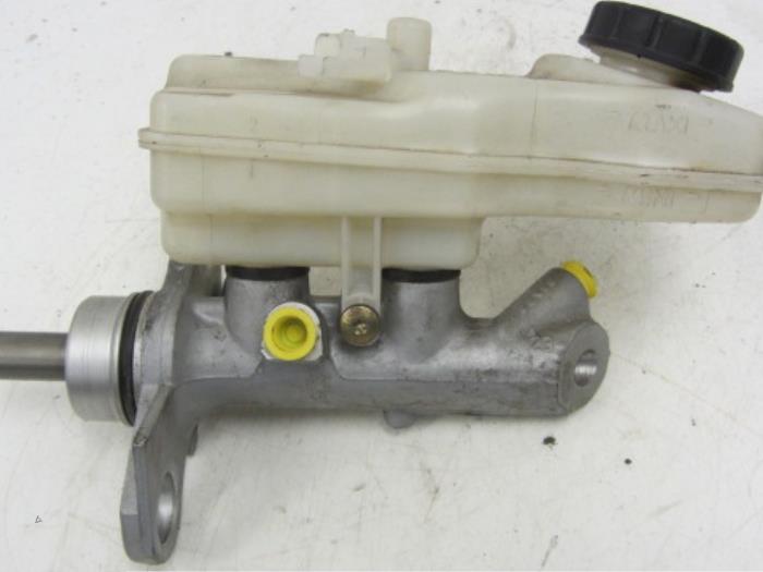 Master cylinder Renault Scénic II 2.0 16V 7701207697 F4R770