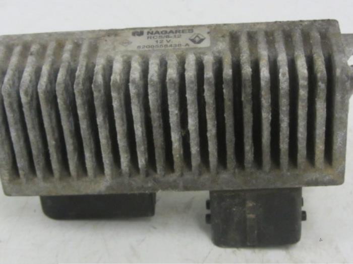 Glow plug relay Renault Kangoo/Grand Kangoo 1.5 dCi 105 FAP 8200558438