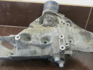Used Oil filter housing Renault Megane Scénic (JA) 1.6 16V RT,RXE,RXT Price on request offered by Snuverink Autodemontage