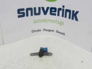 Used TDC sensor Renault Twingo II (CN) 1.2 Price on request offered by Snuverink Autodemontage
