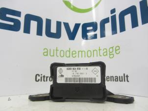 Usados Ordenadores ESP Renault Espace (JK) 2.2 dCi 16V Precio de solicitud ofrecido por Snuverink Autodemontage
