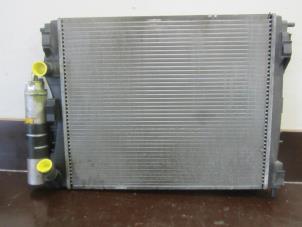 Used Radiator Renault Clio II (BB/CB) 1.4 16V Price € 40,00 Margin scheme offered by Snuverink Autodemontage