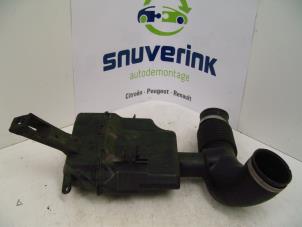 Gebrauchte Resonanzgehäuse Peugeot Partner 1.9 D Preis auf Anfrage angeboten von Snuverink Autodemontage