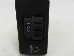 Used AIH headlight switch Peugeot Partner 1.6 HDI 75 Price € 20,00 Margin scheme offered by Snuverink Autodemontage