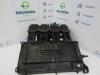 Intake manifold from a Renault Clio II (BB/CB) 1.2 16V 2001