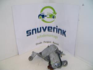Used Rear wiper motor Citroen Saxo 1.1i X,SX Price on request offered by Snuverink Autodemontage