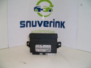 Used PDC Module Peugeot 308 SW (4E/H) 1.6 HDi 16V Price € 40,00 Margin scheme offered by Snuverink Autodemontage