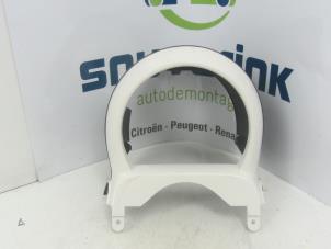 Gebrauchte Lenksäule Kappe Citroen C1 1.0 12V Preis € 35,00 Margenregelung angeboten von Snuverink Autodemontage