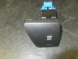 Używane Przelacznik ESP Peugeot 307 CC (3B) 2.0 16V Cena na żądanie oferowane przez Snuverink Autodemontage