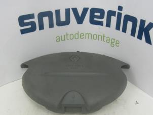 Used Left airbag (steering wheel) Renault Twingo (C06) 1.2 Price € 30,00 Margin scheme offered by Snuverink Autodemontage